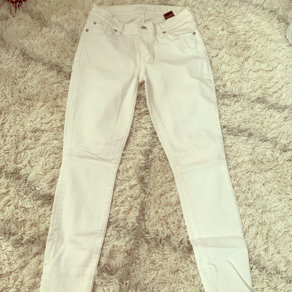 Seven for all mankind white jeans